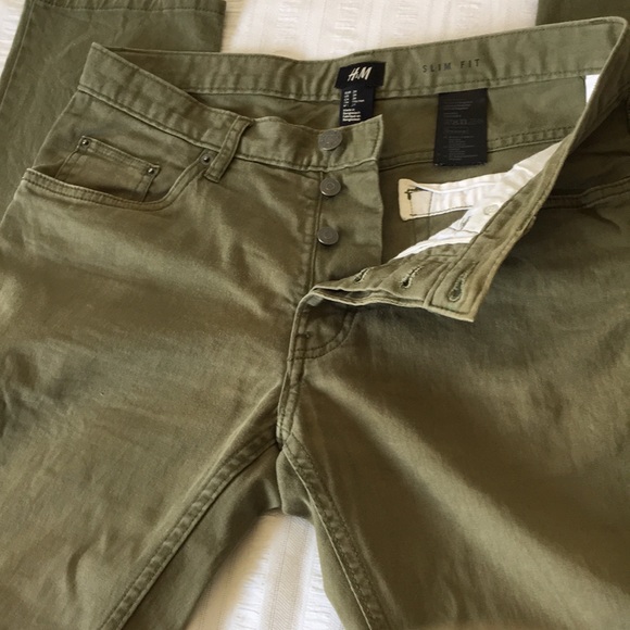 H&M Olive  Green Slim Leg Pants Distressed/Imperfect - Picture 2 of 10